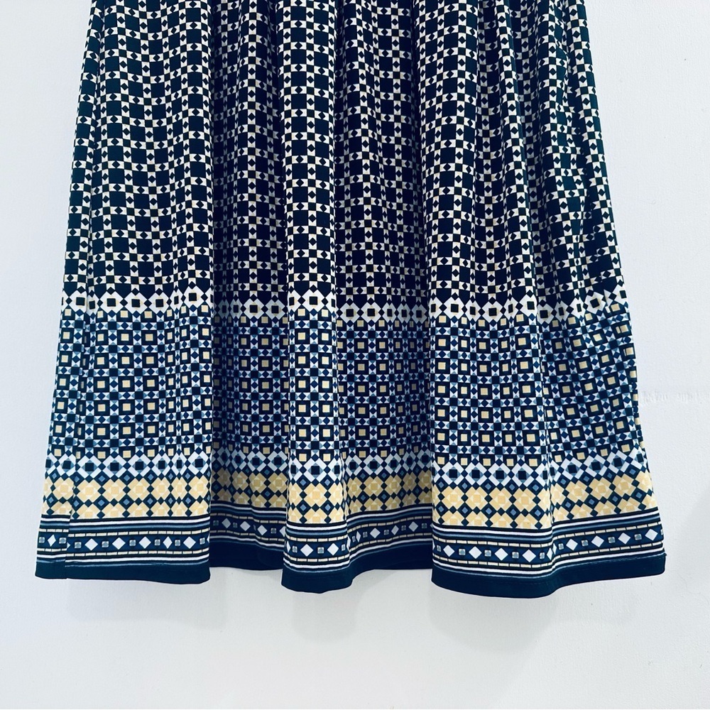 Max Studio NWT Geometric Sheath Midi Dress, Women’s Size Small, Pleated Skirt - Picture 6 of 16